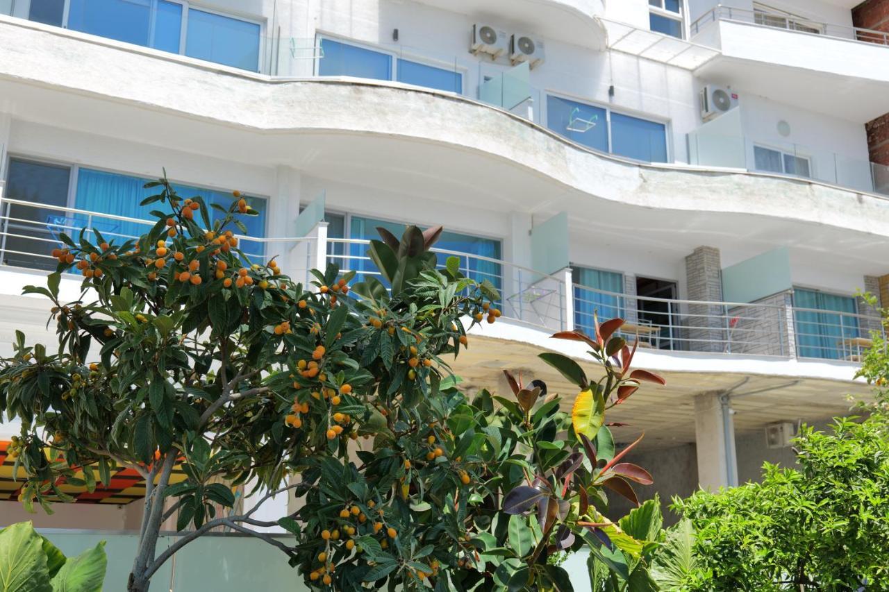 Oceanic Overview Suites Sarande Exterior photo